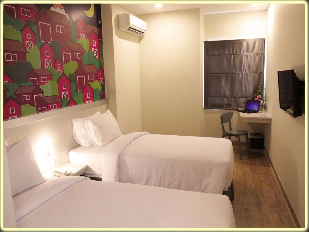 Отель Nite And Day Batam Jodoh Square Номер фото
